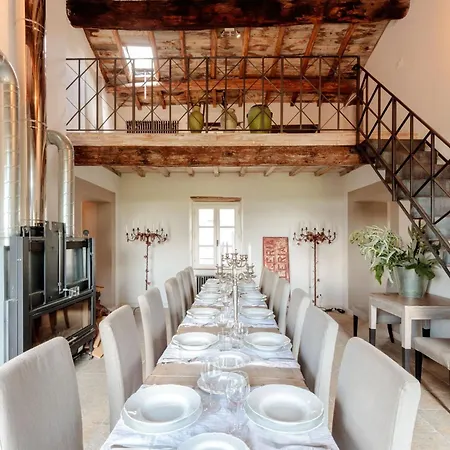 Palazzo Giusti, Understated Luxury With A Welcoming Ambience On The Hills Of Lucca *