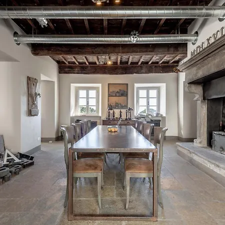Palazzo Giusti, Understated Luxury With A Welcoming Ambience On The Hills Of Lucca Villa Pescaglia