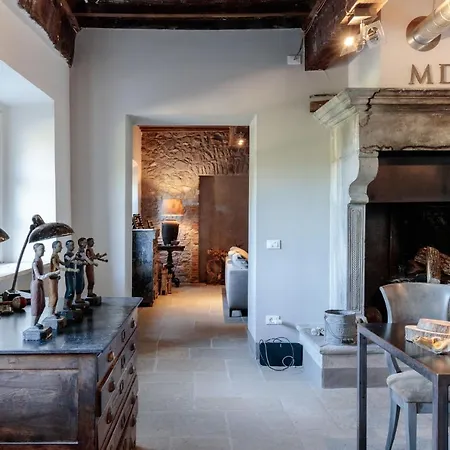 Villa Palazzo Giusti, Understated Luxury With A Welcoming Ambience On The Hills Of Lucca *