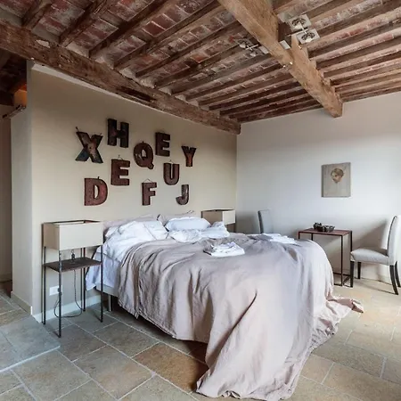 Palazzo Giusti, Understated Luxury With A Welcoming Ambience On The Hills Of Lucca Pescaglia