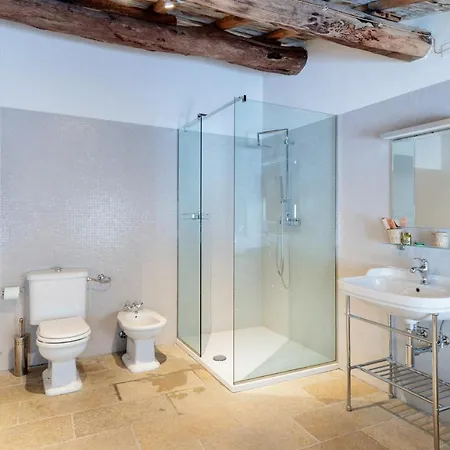 Palazzo Giusti, Understated Luxury With A Welcoming Ambience On The Hills Of Lucca ヴィラ Pescaglia